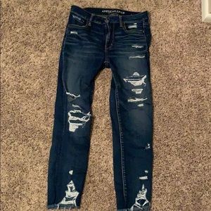 american eagle distressed dark blue jeans